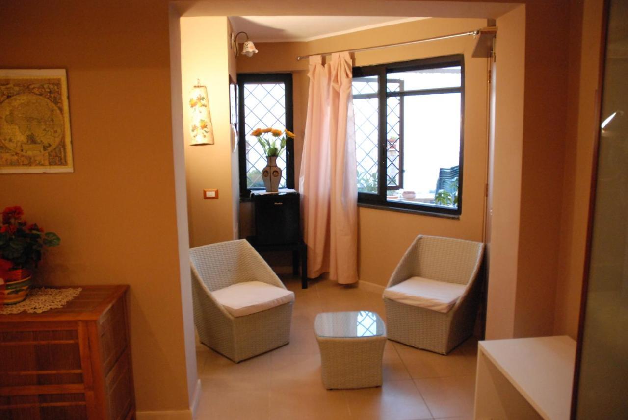 مبيت وإفطار فيكو إيكوينس Garden On The Sea المظهر الخارجي الصورة